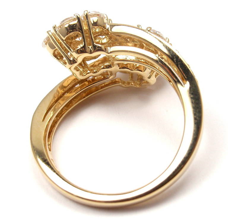 Women's Van Cleef & Arpels Diamond Cluster Yellow Gold Fleurette Flower Ring