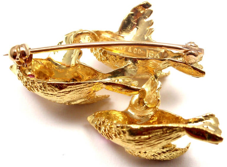 Tiffany & Co. Ruby Yellow Gold Flying Birds Pin Brooch 4