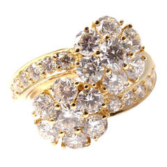 Van Cleef & Arpels Diamond Cluster Yellow Gold Fleurette Flower Ring