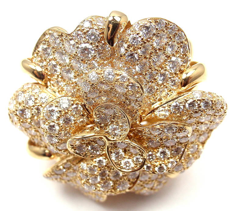 Chanel Diamond Yellow Gold Large Camellia Flower Ring In New Condition In Holland, PA