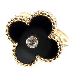 Vintage Van Cleef & Arpels Alhambra Black Onyx Diamond Yellow Gold Ring