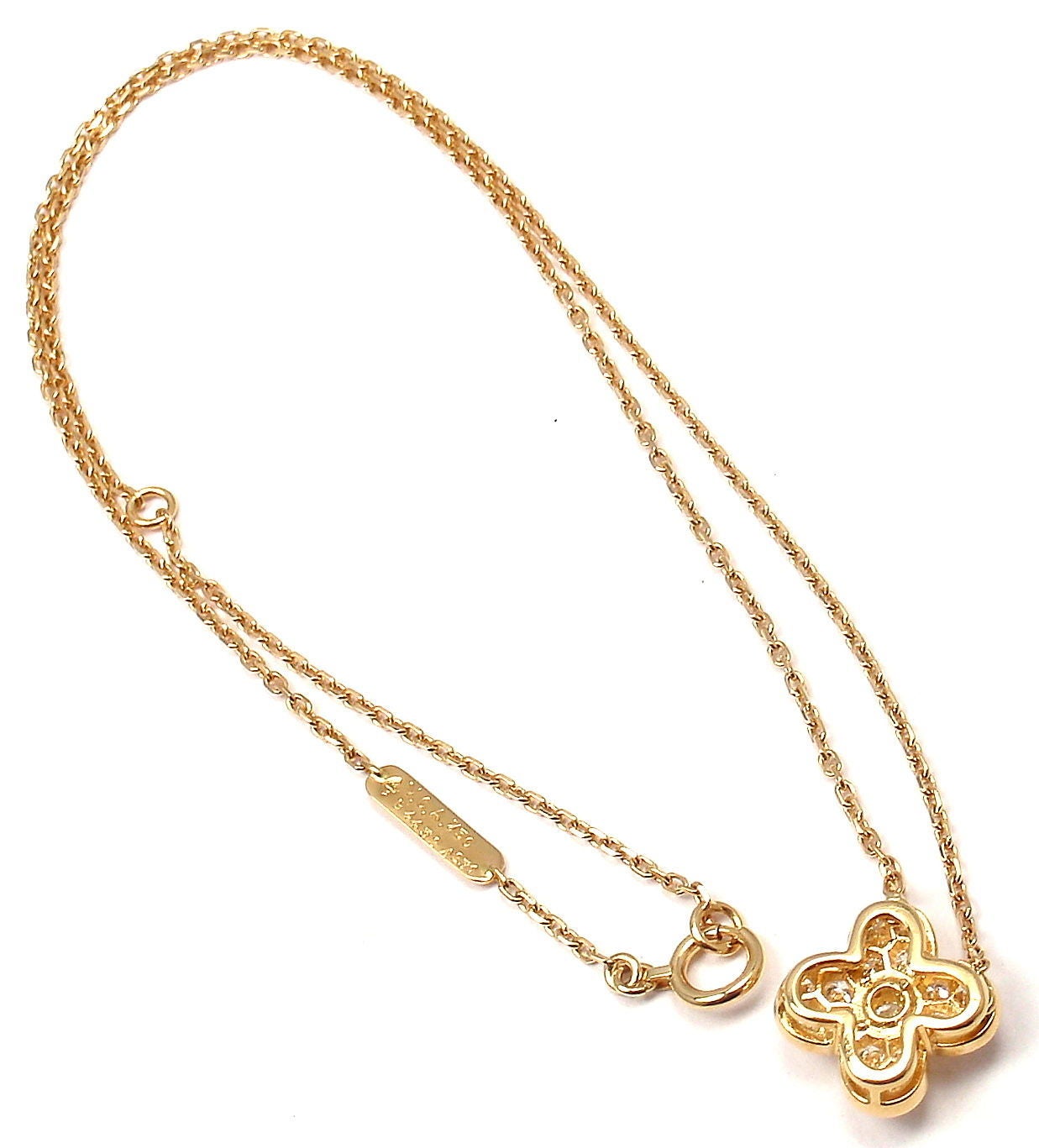 Van Cleef & Arpels Trefle Diamond Yellow Gold Alhambra Clover Necklace In New Condition In Holland, PA