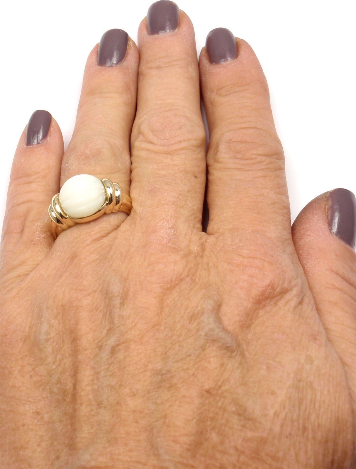 Boucheron Mother Of Pearl Yellow Gold Ring 4