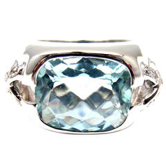 Tiffany & Co. Aquamarine Diamond White Gold Ring