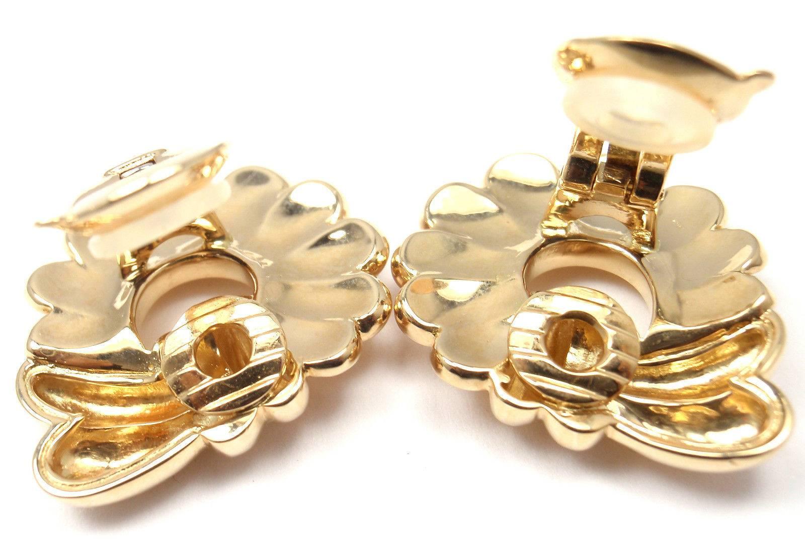 Van Cleef & Arpels Large Gold Earrings 3