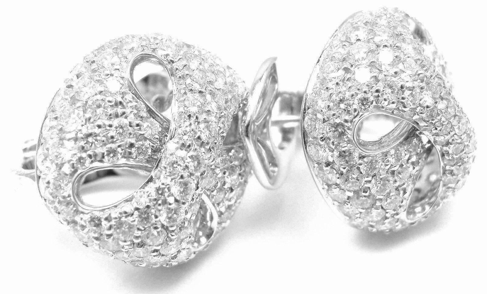 Damiani Diamond Gold Earrings For Sale 3