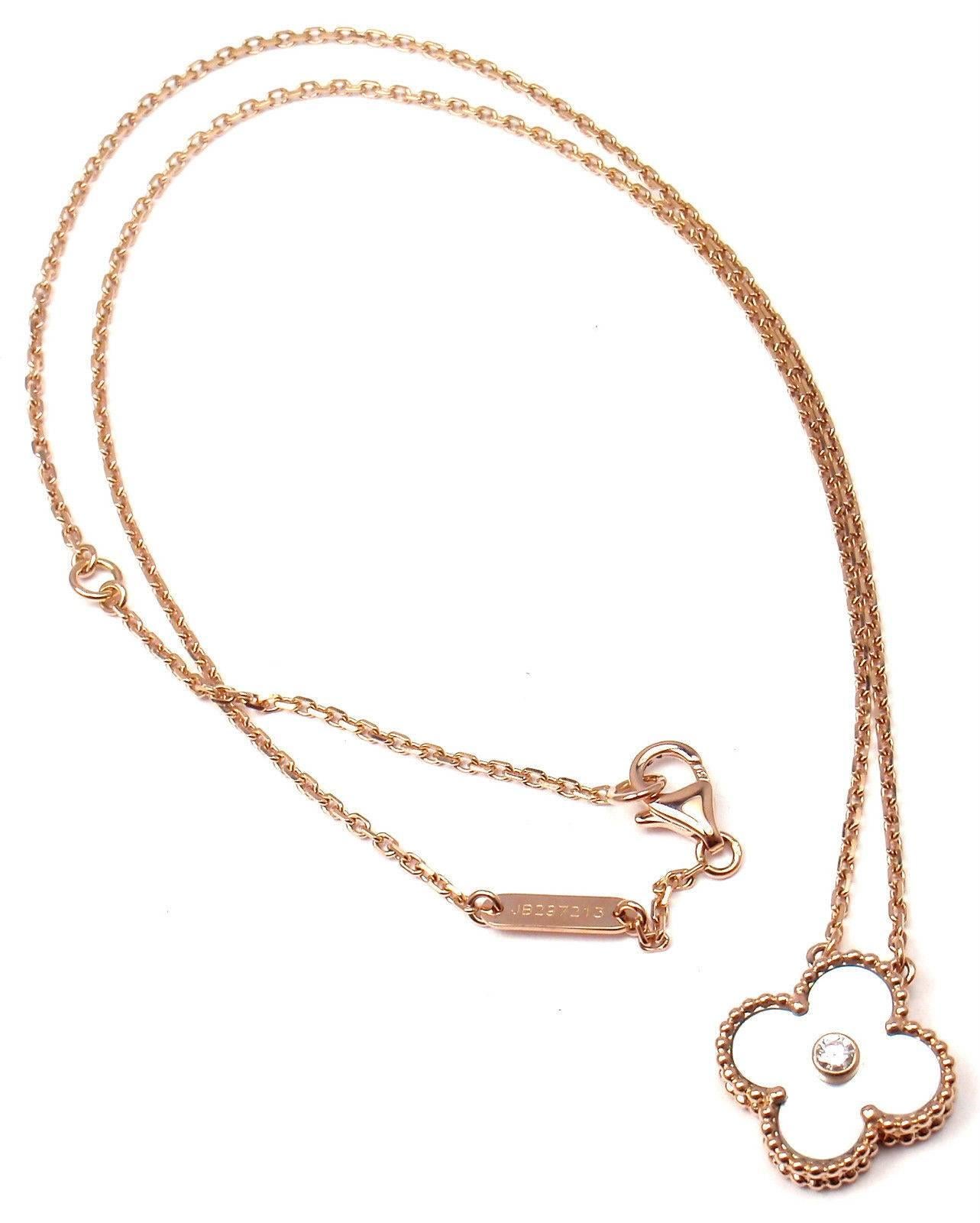 Van Cleef & Arpels Ltd Ed Alhambra Diamant Perlmutt Gold Halskette im Zustand „Neu“ in Southampton, PA
