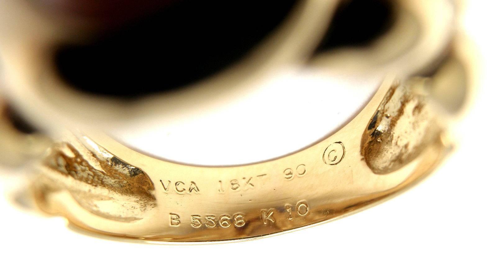 Women's Van Cleef & Arpels Angel Skin Coral Braided Gold Band Ring