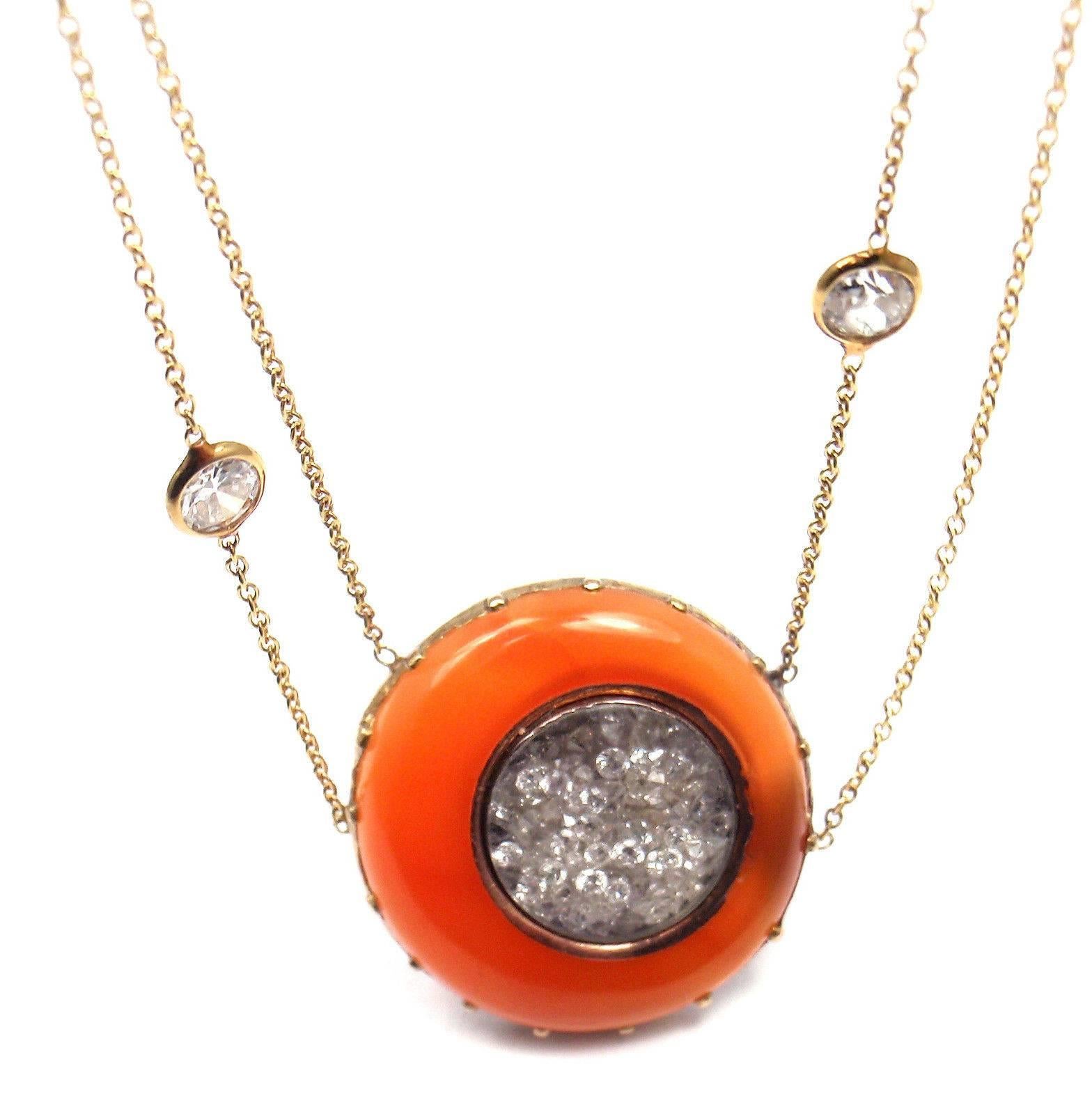 18k Yellow Gold Diamond And Carnelian Pendant Necklace by Renee Lewis.
With Diamonds VS2 clarity, G color total weight approx. 2.21ct
Carnelian

Details:
Necklace: 16'' inches long
Weight: 7.6 grams
Pendant: 23mm x 23mm
Stamped