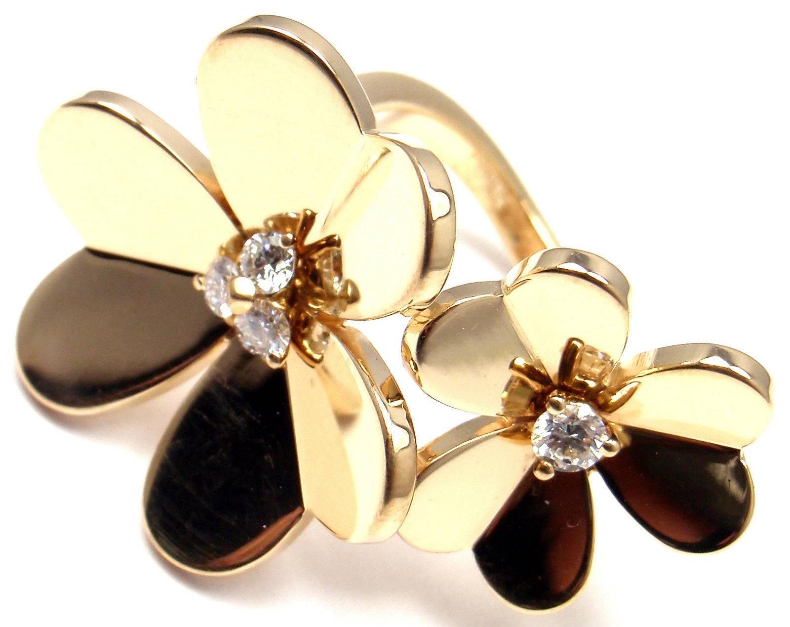 Van Cleef & Arpels Frivole Diamond Gold Between The Finger Flower Ring In New Condition In Southampton, PA
