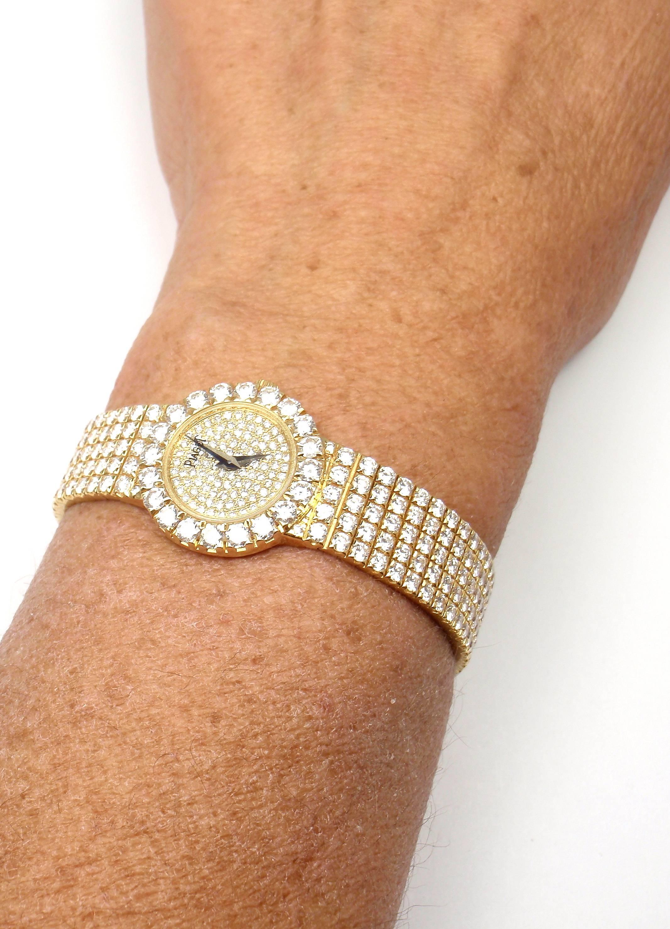 Piaget Lady's Yellow Gold Diamond Classique Quartz Wristwatch 6