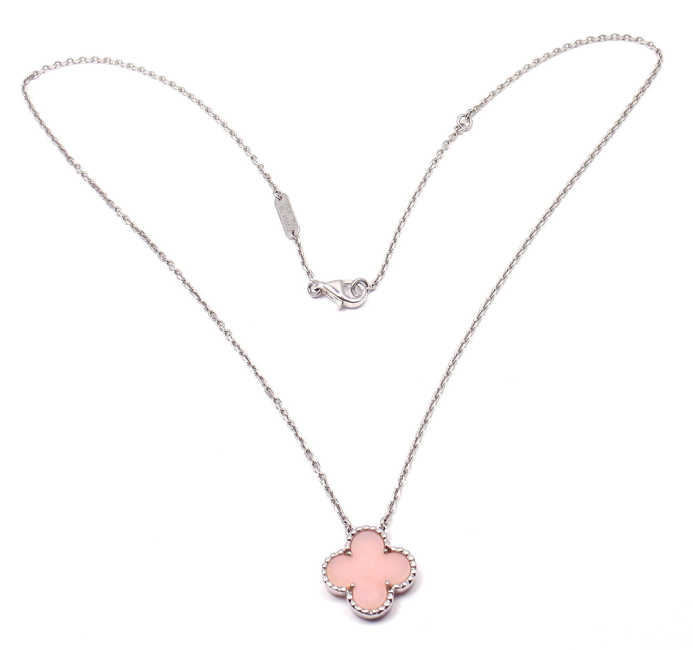 18k White Gold Vintage Alhambra Pink Opal Necklace By Van Cleef & Arpels.
With 1 mother of pearl stone: 15mm.
 
 Details:
 Length: 16.5