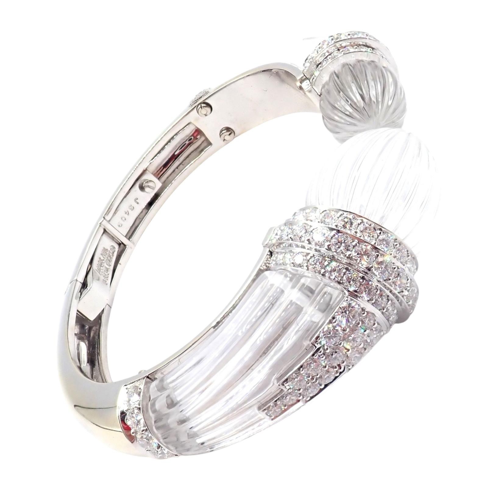 Taglio brillante David Webb Bracciale con diamanti e cristalli di rocca in oro bianco e platino in vendita