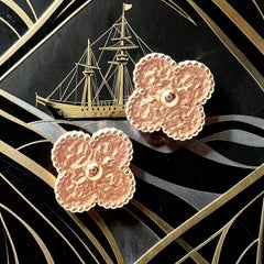 Boucles d'oreilles Vintage Alhambra en or rose de Van Cleef & Arpels