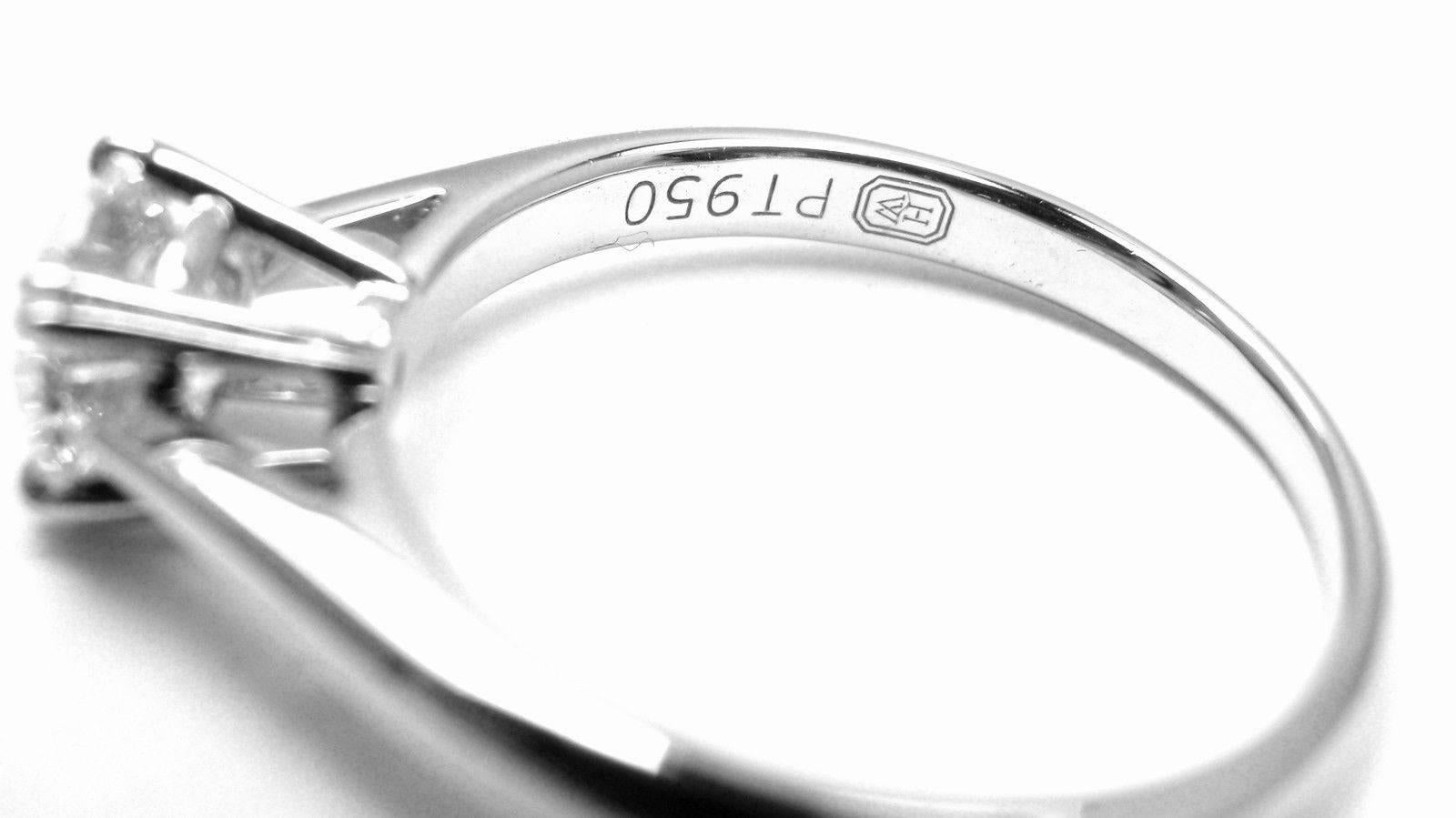 Harry Winston .56 Carat VVS1/F Diamond Solitaire Platinum Engagement Ring For Sale 2