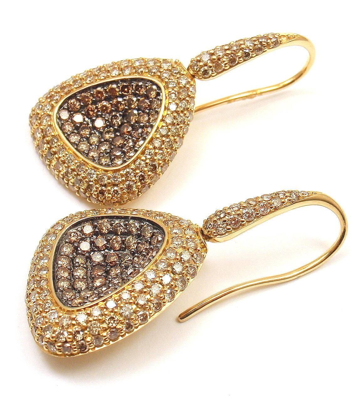 18k Yellow Gold Cognac Diamond Capri Plus Drop Earrings by Roberto Coin. 
With Round Brilliant Cut Diamonds, White and Cognac, approx 3.771ct 

Details: 
Measurements: 1.25 inches long  by .75 inches wide
Weight: 13.2 grams 
Stamped Hallmarks: