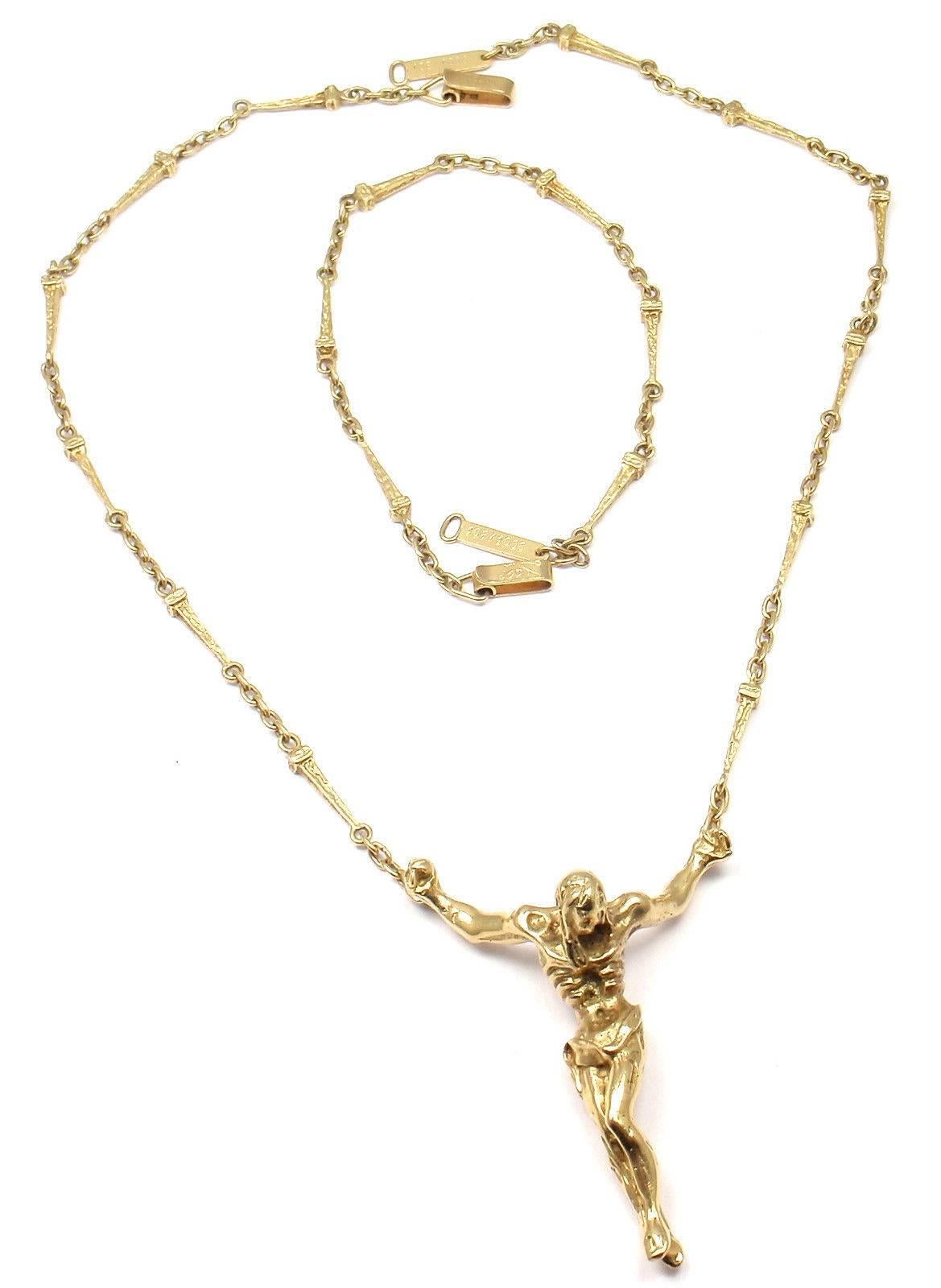 Limited Edition 18k Yellow Gold Salvador Dali Christ Saint John On The Cross Bracelet Necklace Set.
This is a limited edition numbered piece from 1970's, number 108 out of 1000 ever made.

This necklace comes with a pouch.

Details:
Length: