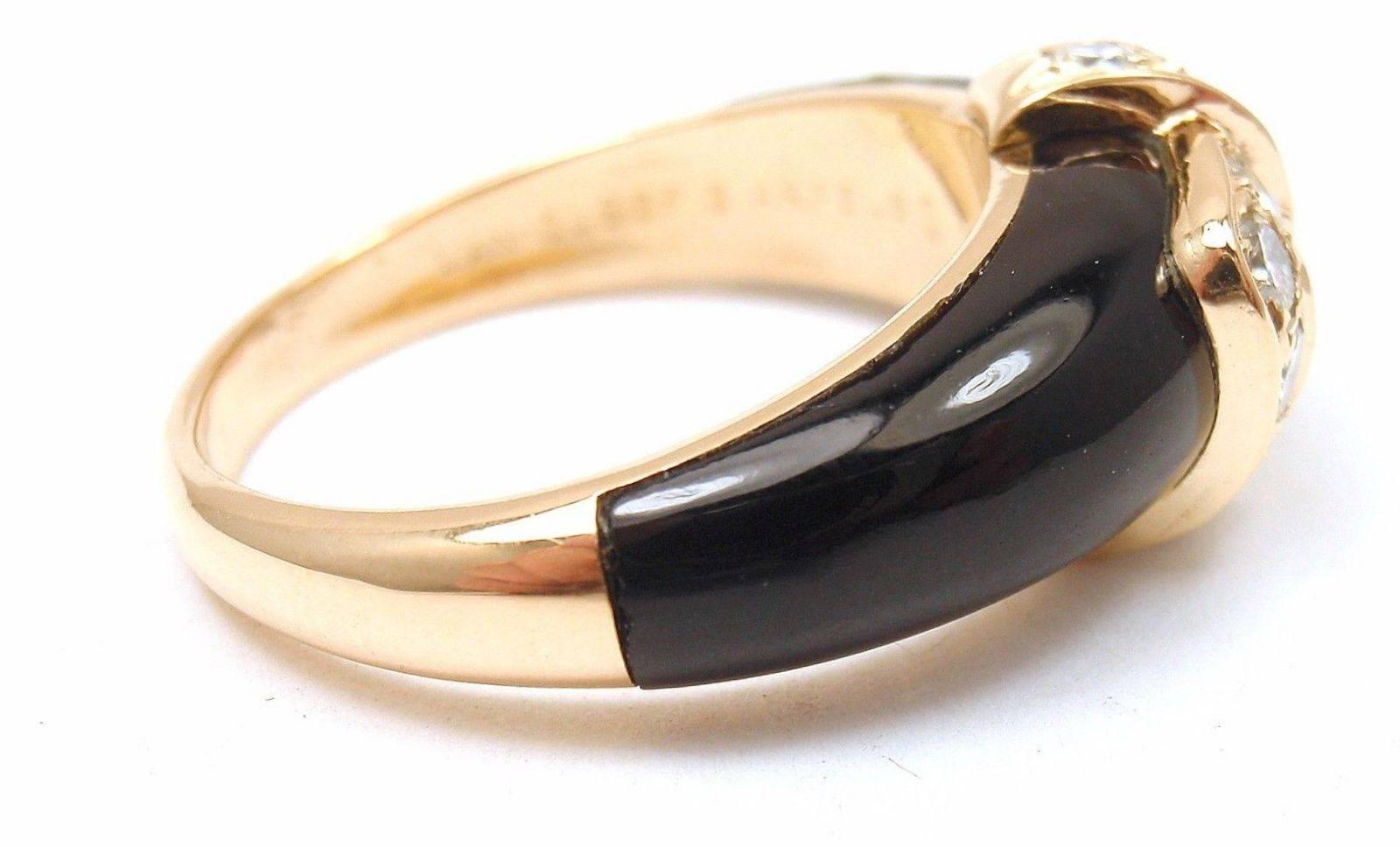 Women's Van Cleef & Arpels Black Onyx Diamond Gold Band Ring