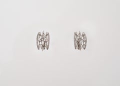 3.89 Cts in 18K Gold Earring Studs