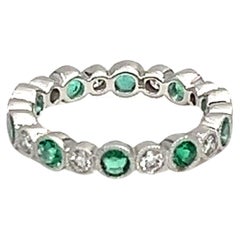 1.43 ct Round Emerald & Diamond Eternity Band