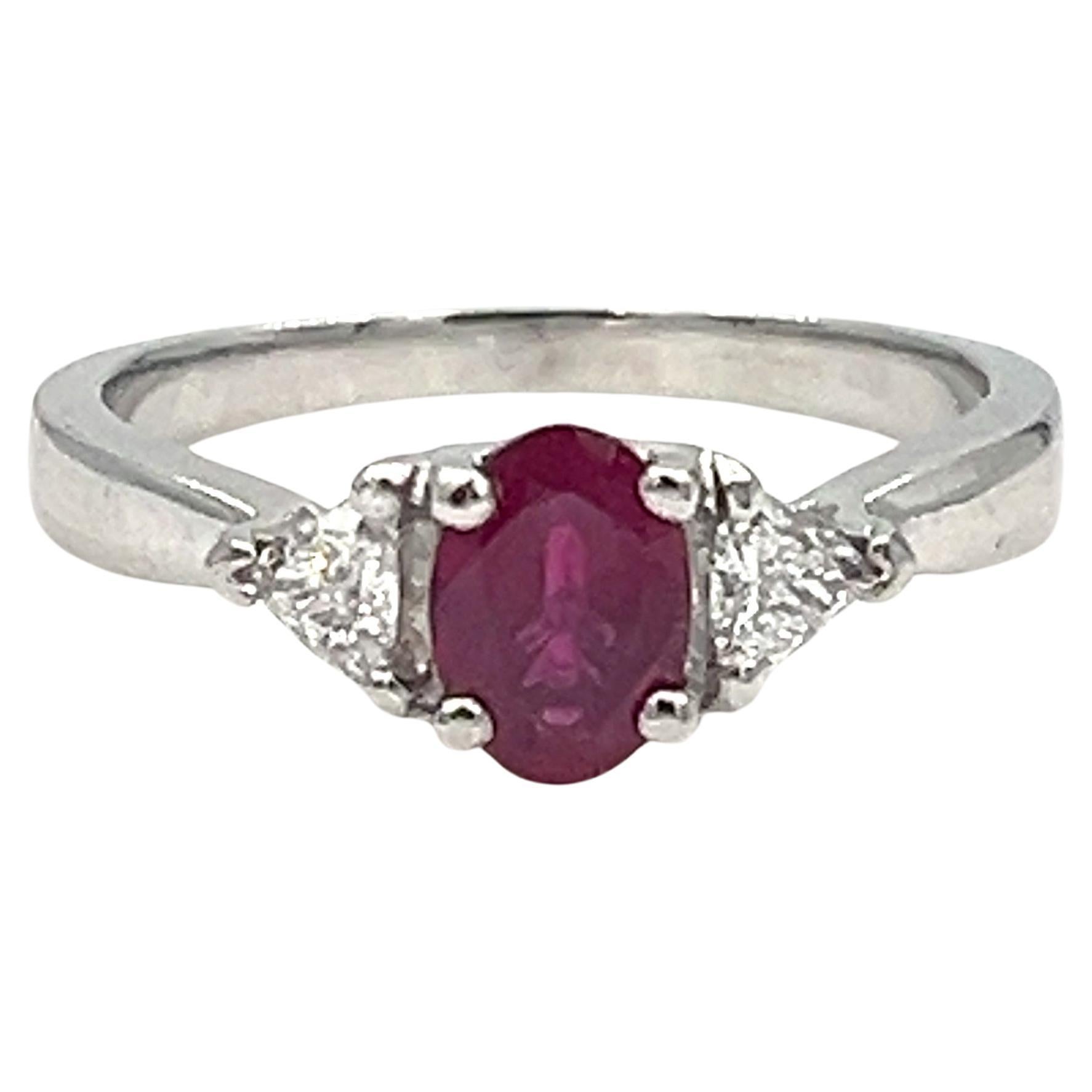 1.09 ct Ruby & Diamond Ring For Sale