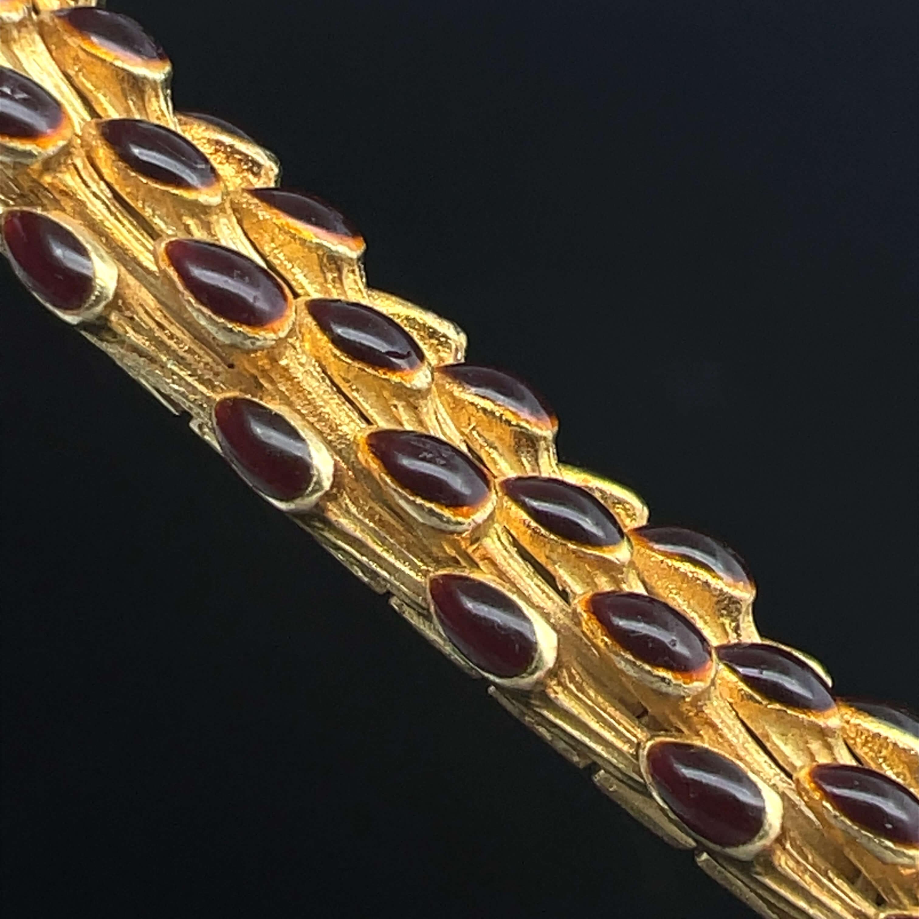 Tiffany & Co. Pulsera de escamas de dragón esmaltadas Circa 1960 en Bueno estado para la venta en ADELAIDE, SA
