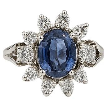 Anello in oro bianco con zaffiro e diamante da 1,5 carati