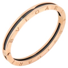 Bracciale a cerniera Bvlgari B.zero1 in ceramica nera e oro rosa 18k, 56 gr.