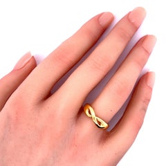 Tiffany & Co. Infinity 18k Yellow Gold Open Ring Size 4.5
