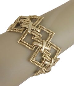 Tiffany & Co. Vintage Geometric 18k Yellow Gold Large Link Bracelet 8"