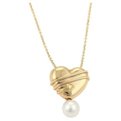 Tiffany & Co. Pearl Cupid Arrow Heart 18k Yellow Gold Pendant Necklace 16"