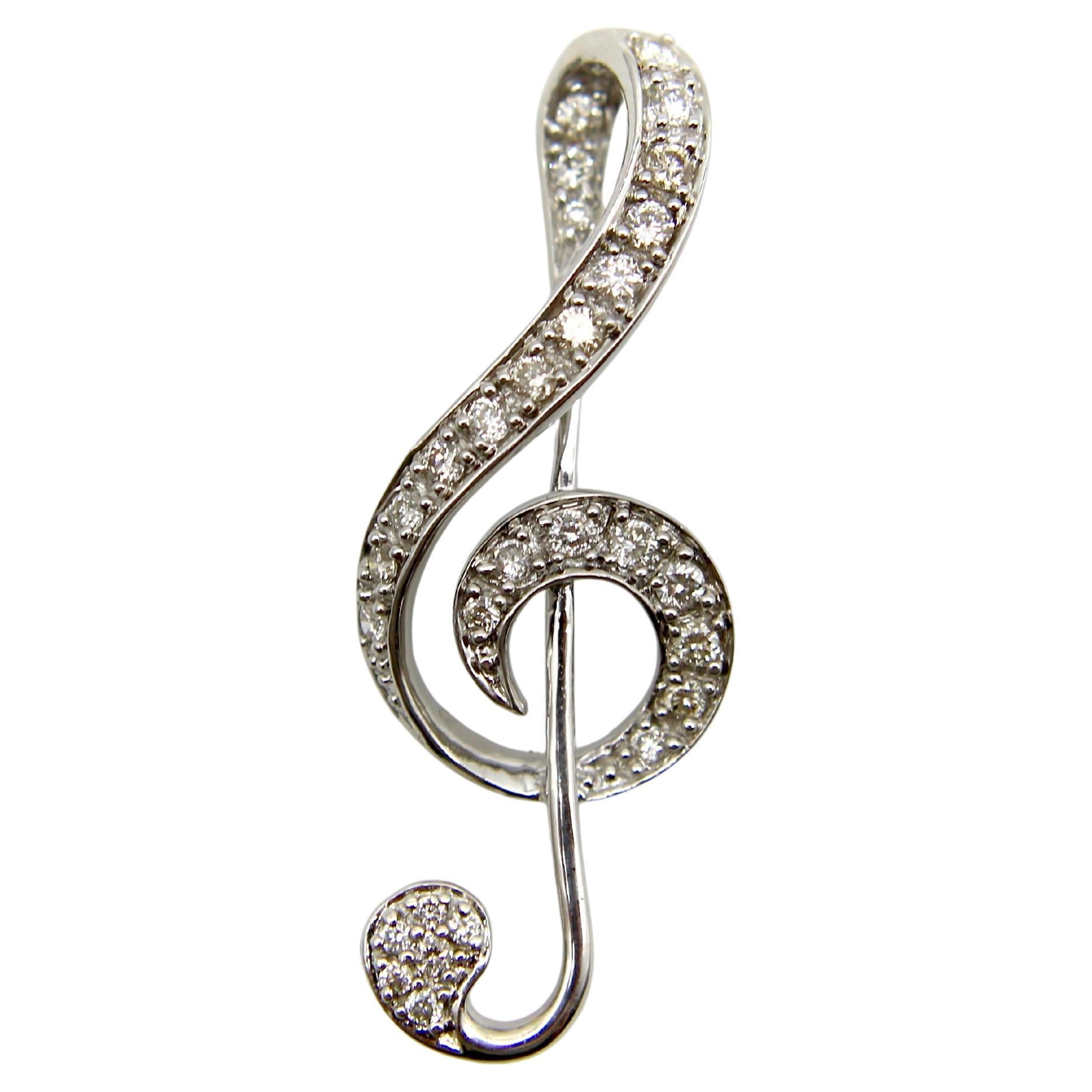 Pendentif vintage en or 18K incrusté de diamants Clé de sol en vente