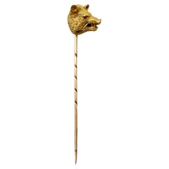 Spilla vittoriana a forma di cinghiale in oro 14 carati con occhio di rubino