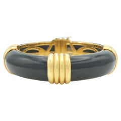 Vintage-Armreif mit Scharnier von Van Cleef & Arpels aus den 1970er Jahren, mit Onyx-Steinen