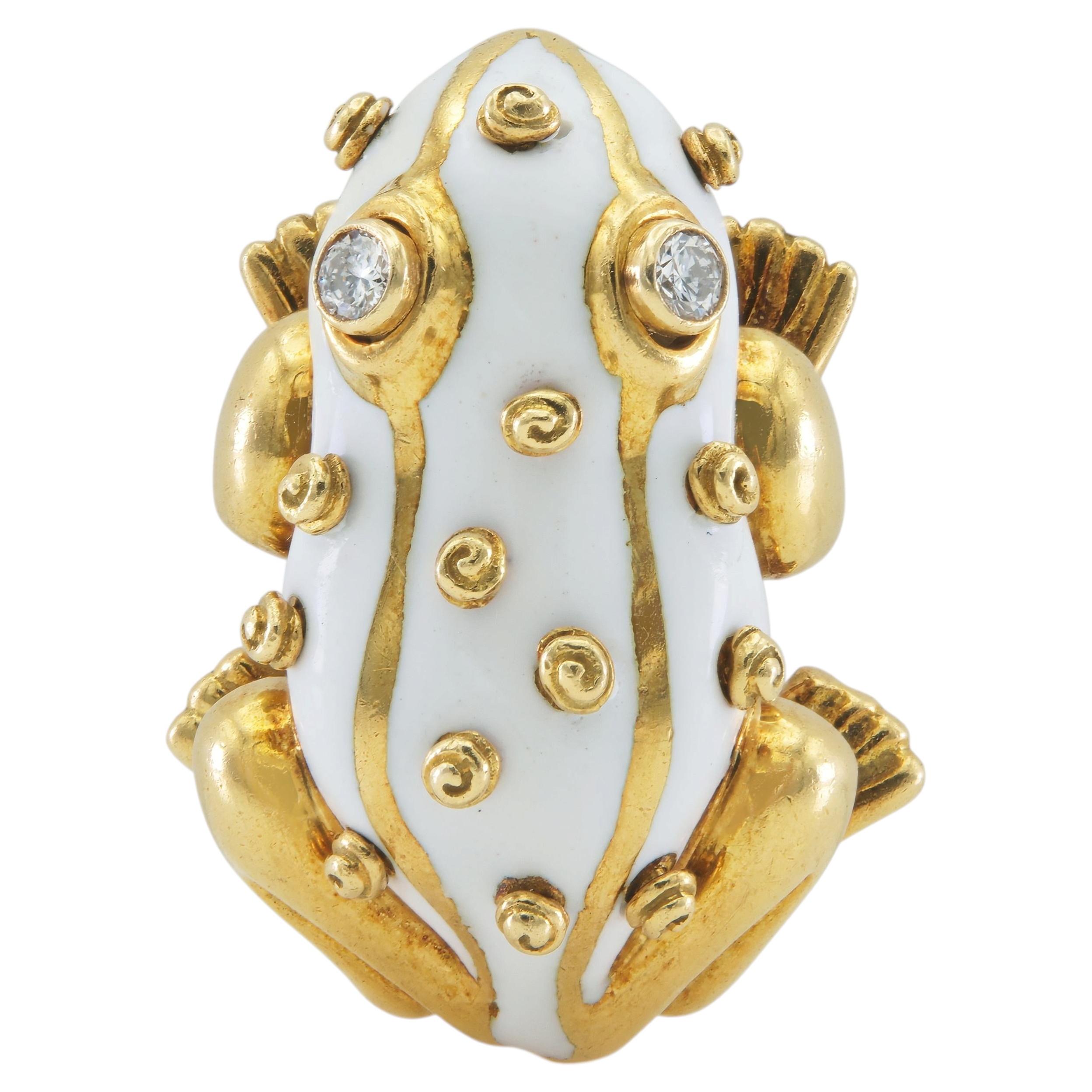 Pre-owned David Webb Frog Brooch In Multiple