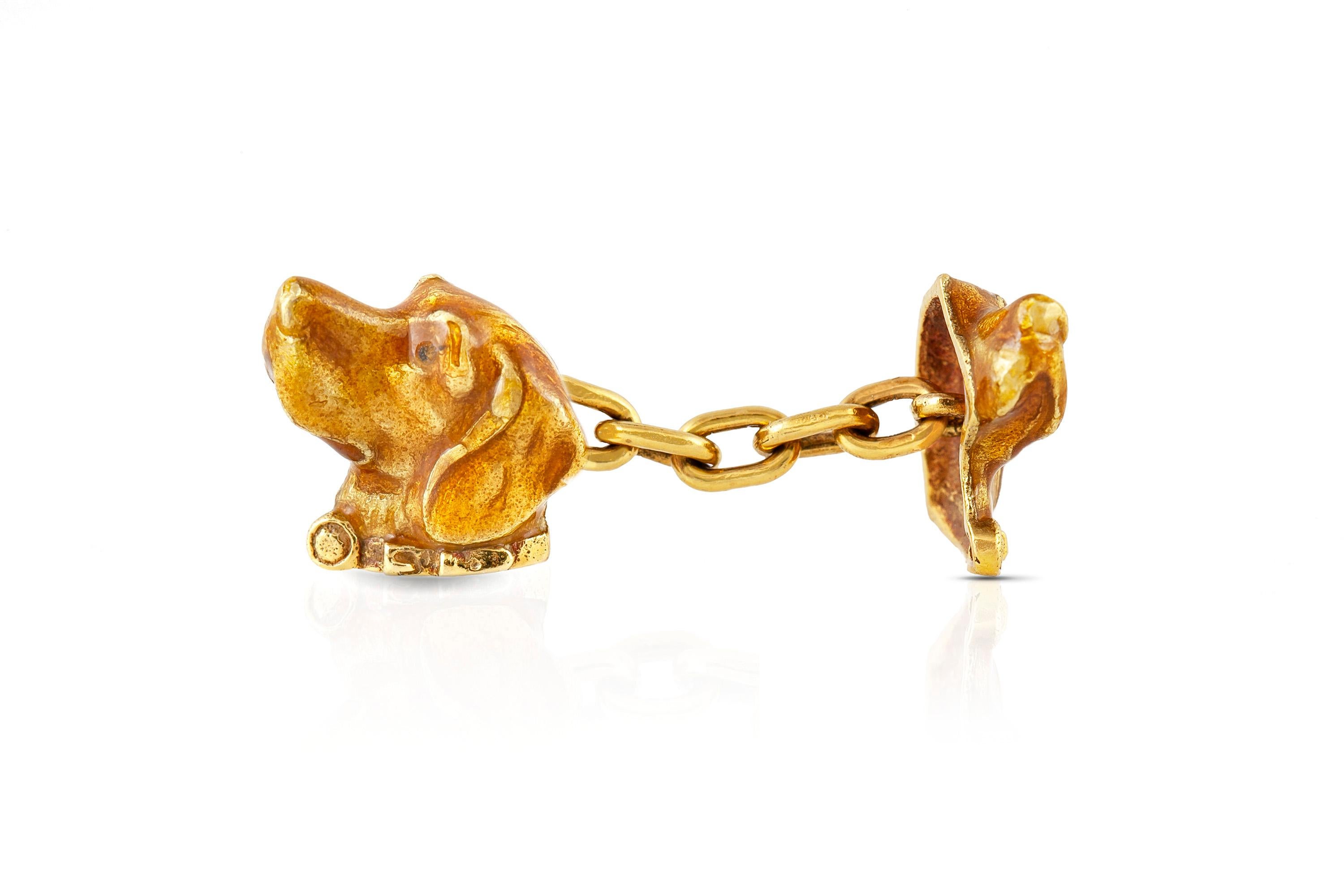 Antique art nouveau dog head cufflinks, finely crafted in 18k yellow gold with brown enamel.
Circa 1890-1910.