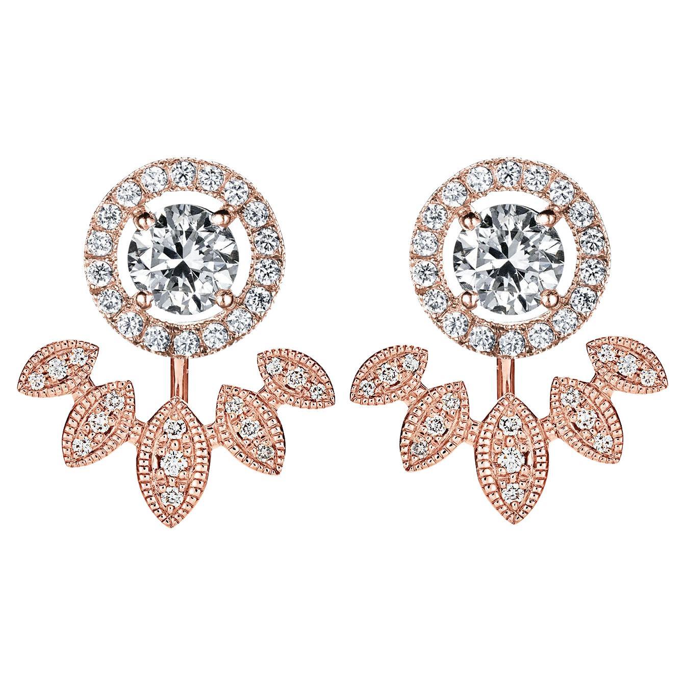 Isaure's tiara earrings will adorn your lobes with small laurel leaf motifs entirely chiselled and set with coloured stones or 0.25 carats of diamonds in pearl setting. These lovely tiaras will accompany you on your evenings out and make you shine