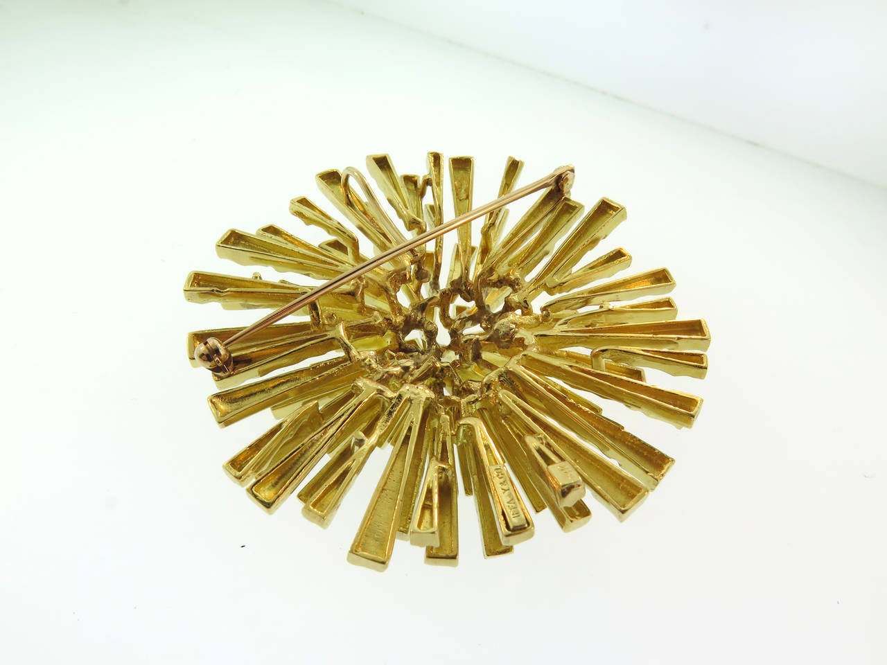 Women's 1960s Tiffany & Co. Gold Starburst Brooch For Sale
