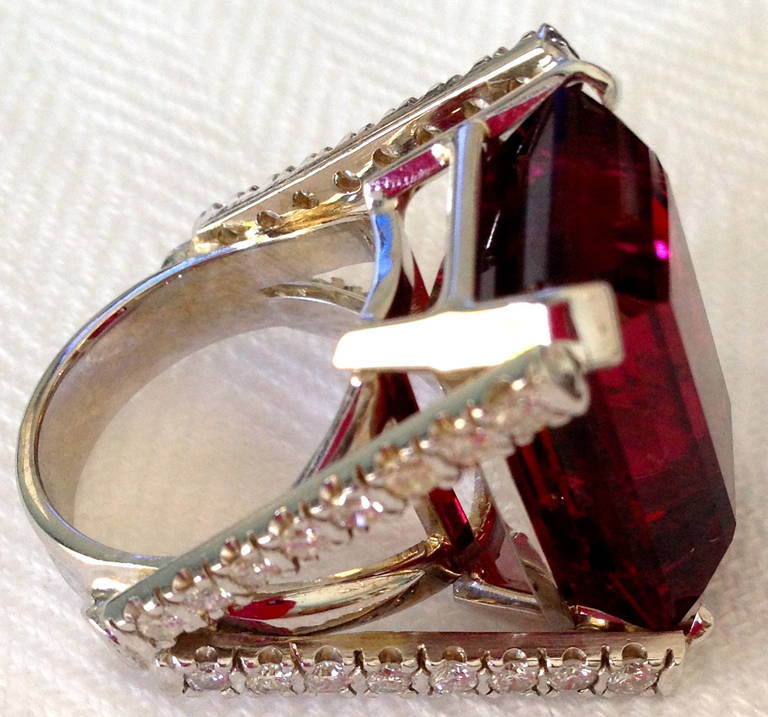 A Beautiful Rubellite Tourmaline Diamond White Gold Ring In Excellent Condition For Sale In Atlanta, GA