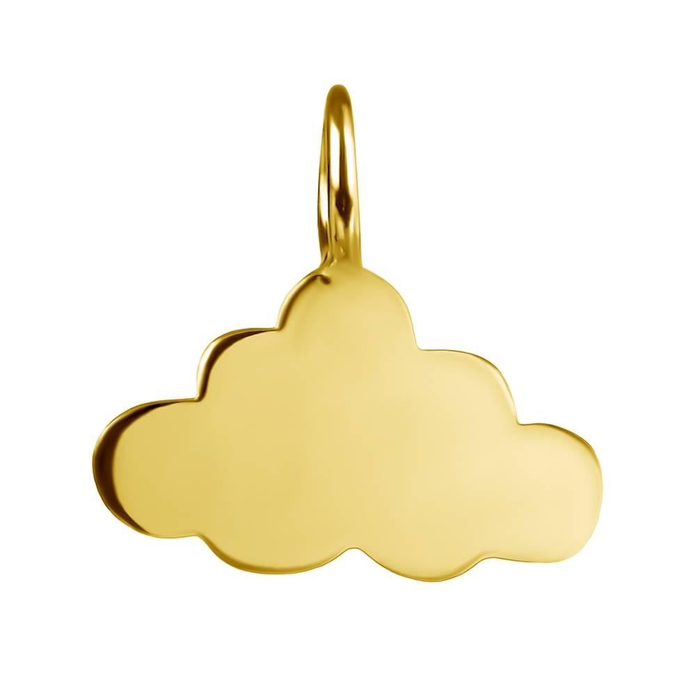 18ct yellow gold vermeil charm

This simple yet statement cloud charm is the perfect gift for any jewellery lover. Whether worn on a chain with a crisp, open-necked shirt, or paired with a little black dress, it never fails to impress. Layer up with