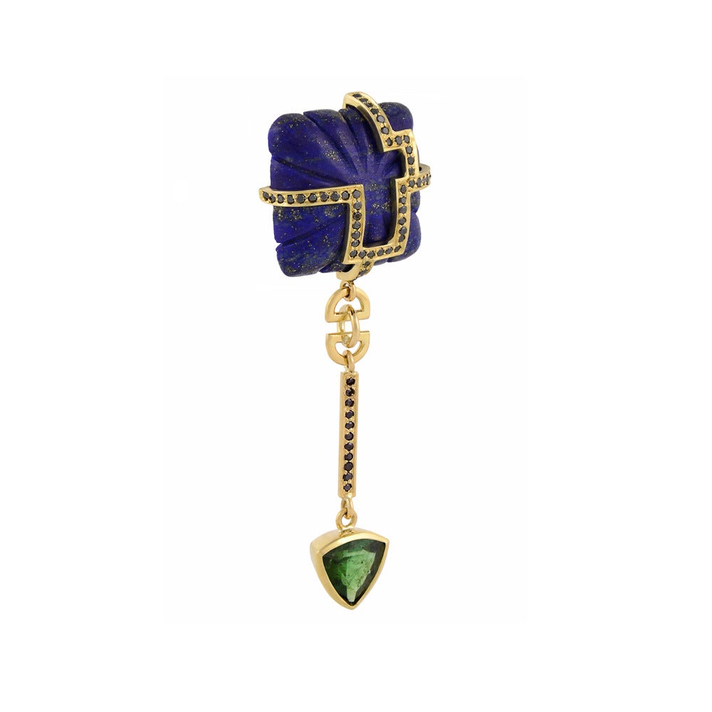 18ct yellow gold, lapis lazuli, green tourmaline, sapphire, smokey quartz and black diamond earrings
One-of-a-kind
Hallmarked

“Jewellery should be about individuality, creativity and elegant, timeless statements”, Tessa explains. Her one-of-a-kind