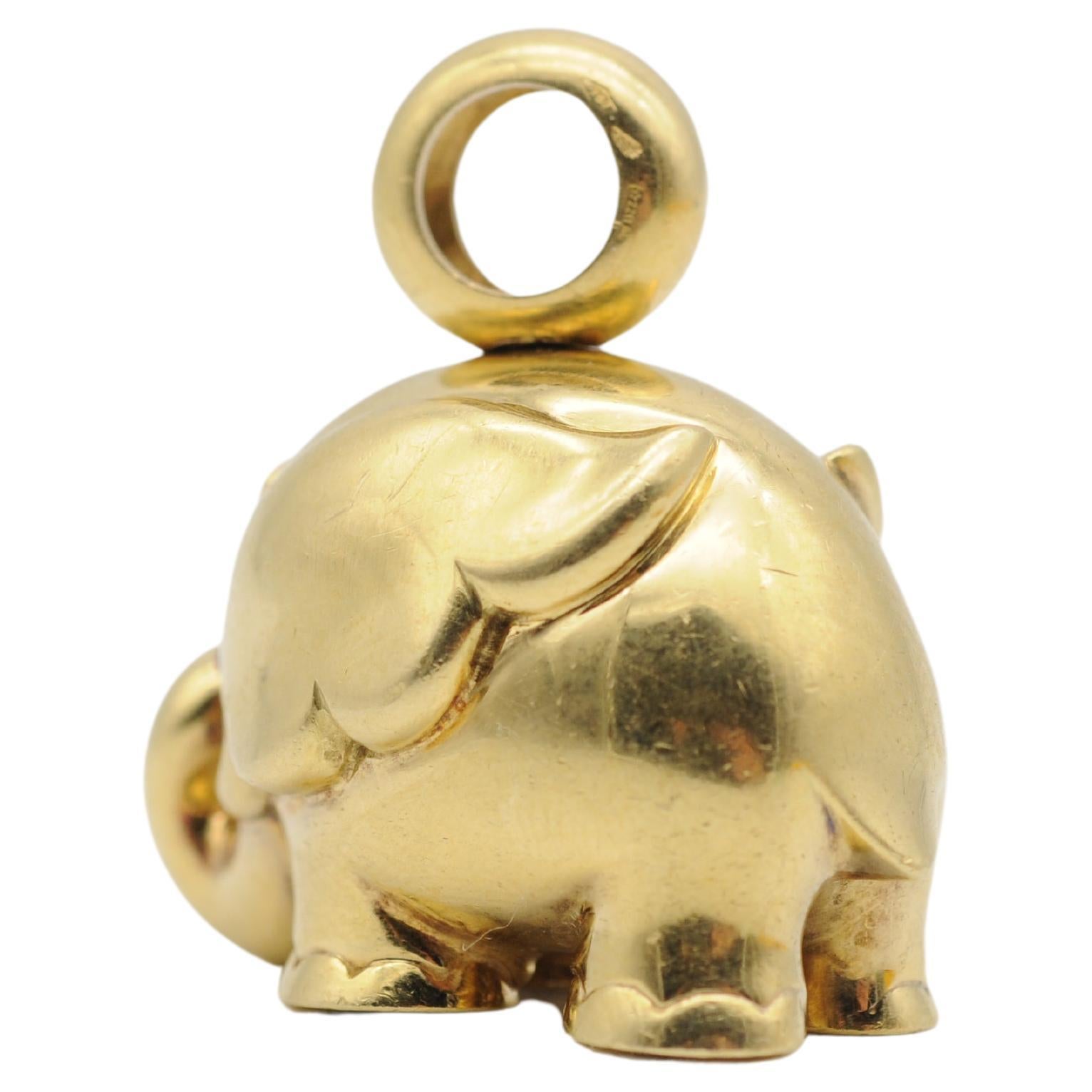 Brilliant Cut Fancy Solid Elephant Pendant 18k Yellow Gold with Ruby For Sale