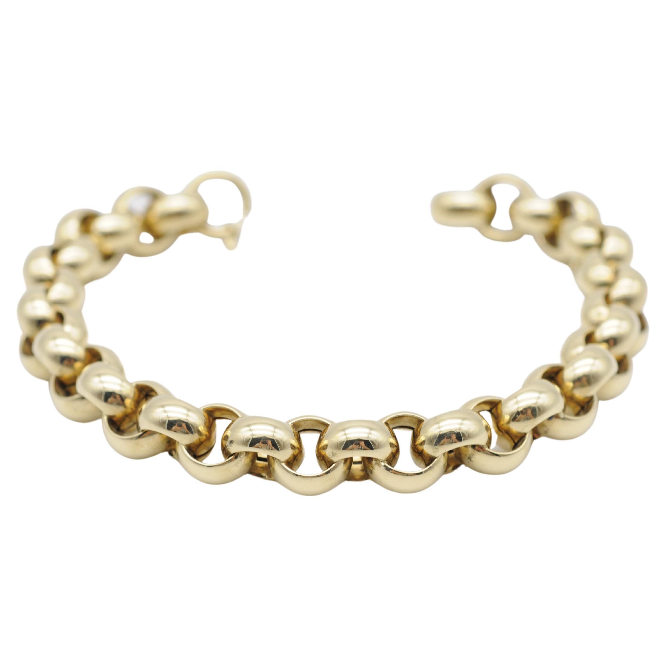 chain link bracelet, 14k yellow gold For Sale