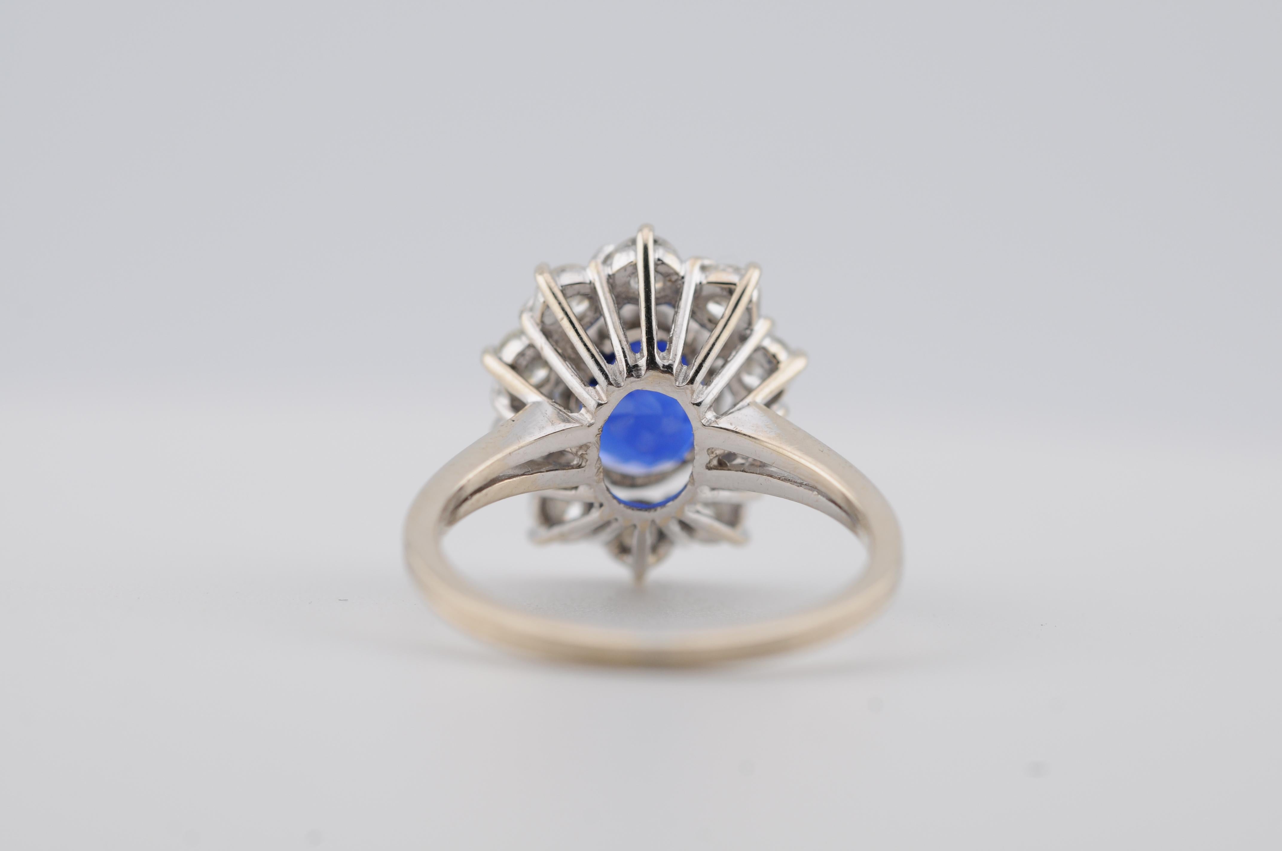 Ceylon Saphir und Diamant Halo Ring in 18K Weißgold Lady Diana für Damen oder Herren im Angebot