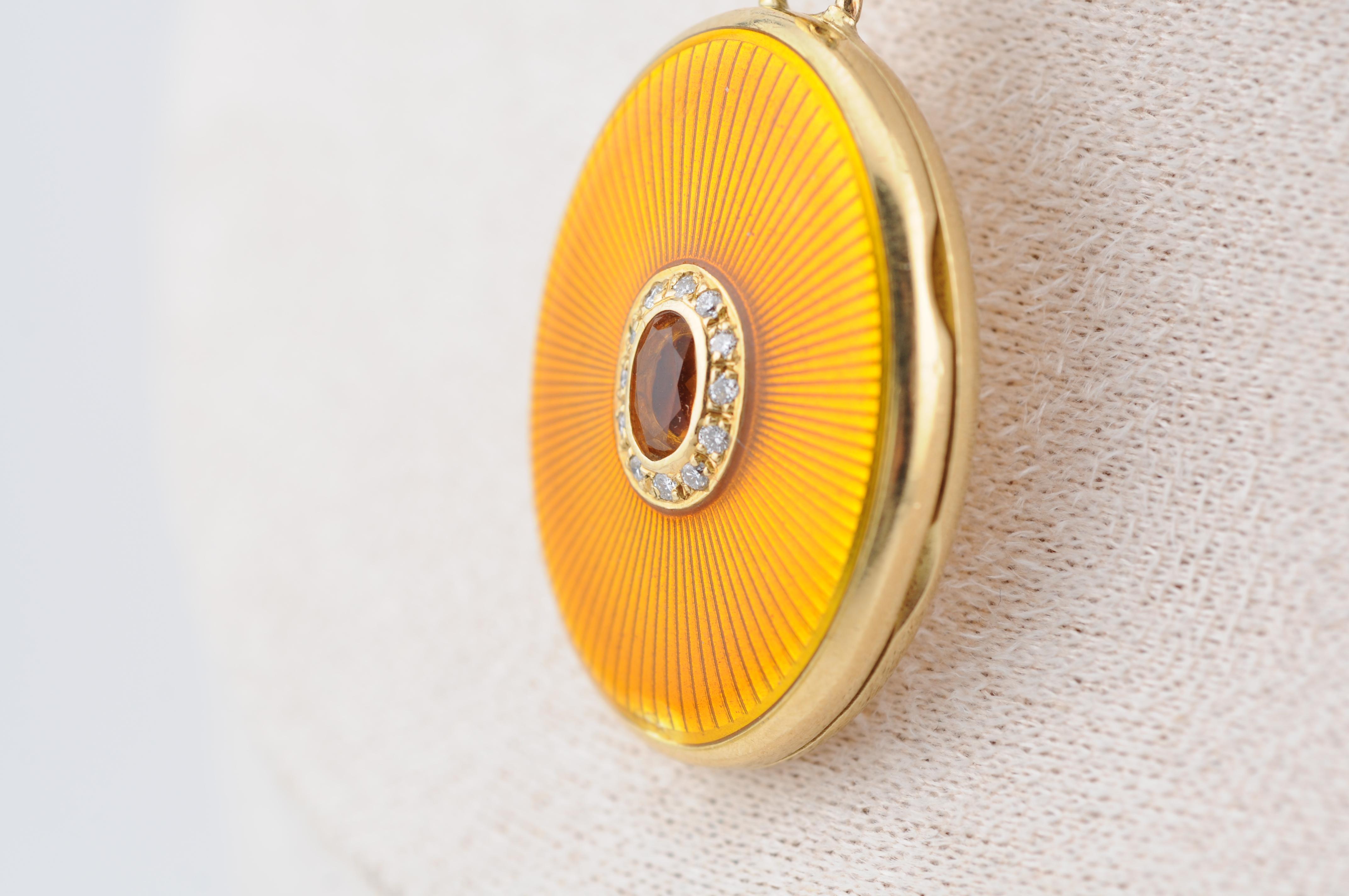 Ciondolo Citrino e Diamante in oro smaltato 18K In condizioni buone in vendita a Berlin, BE