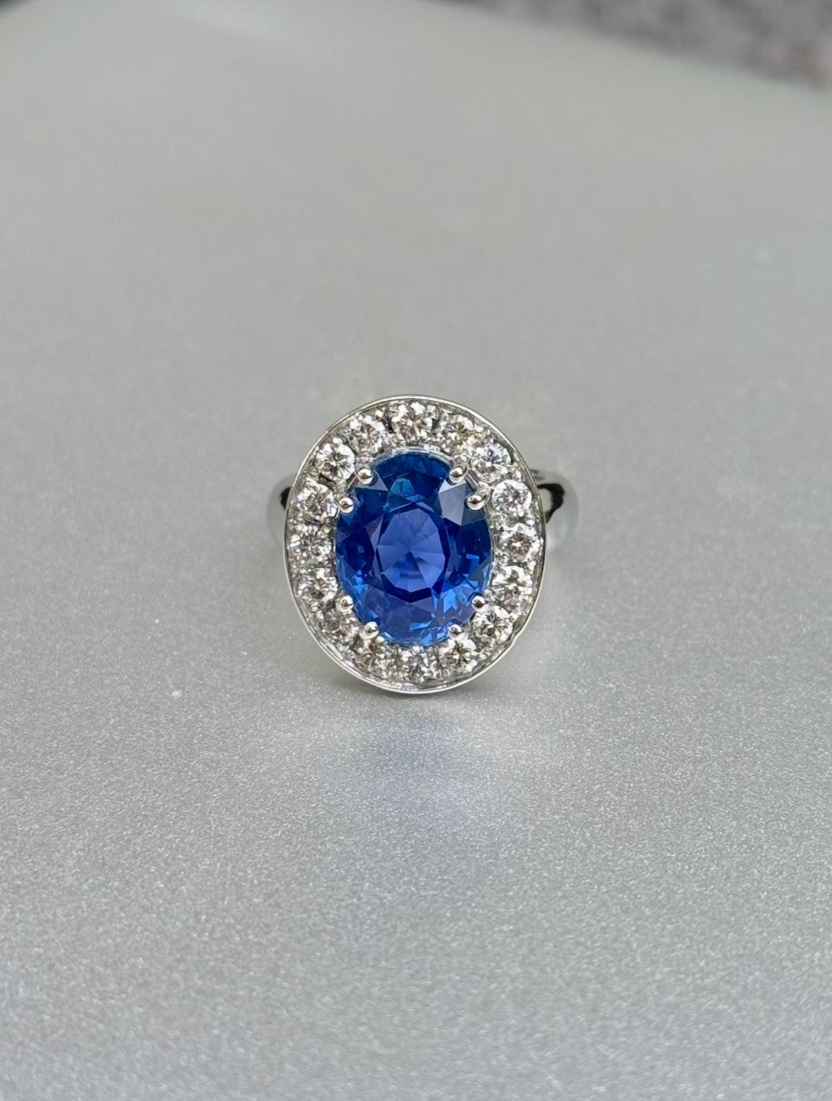 Feiner 6,79-Karat-Ring mit natürlichem Ceylon-Saphir und DSEF-Zertifikat aus 18 Karat Gold im Angebot 5