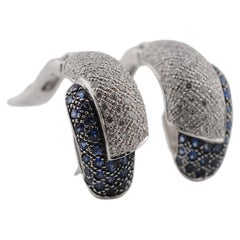 Ohrringe aus Gold, Diamanten und Saphiren – modernes Full-Pave-Design