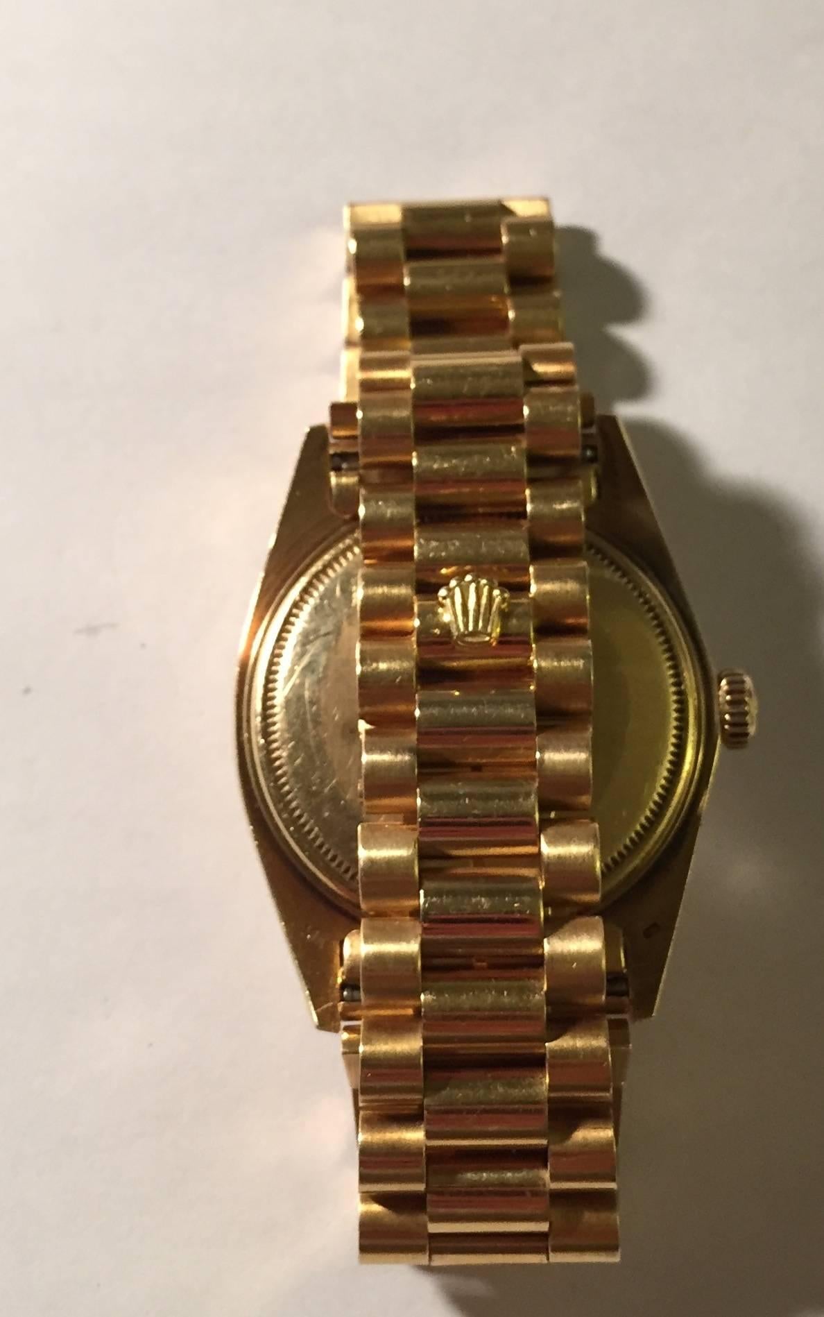 Rolex Vintage Yellow Gold Day-Date President Factory Diamond Dial Wristwatch  In Excellent Condition In New York, NY