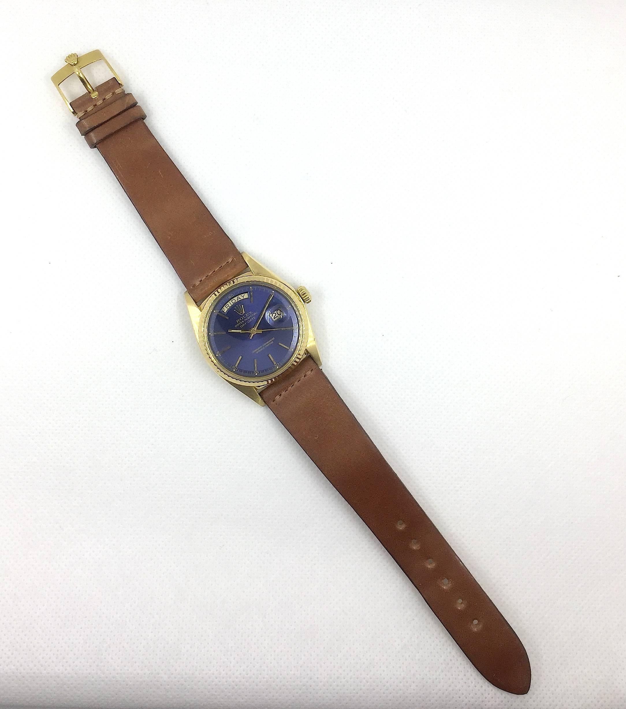 Rolex 18K Yellow Gold Oyster Perpetual Day Date Watch 1975 In Excellent Condition In New York, NY