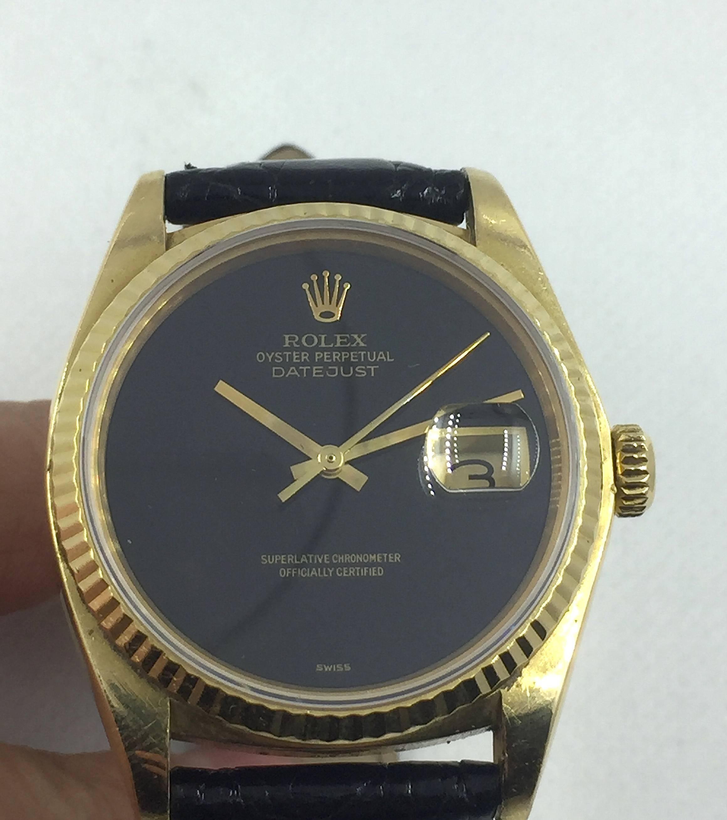 Rolex Yellow Gold Black Onyx Datejust Automatic Wristwatch with Papers In Excellent Condition In New York, NY